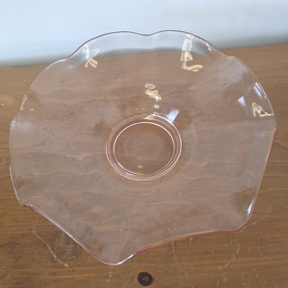 Pink Depression Glass Ruffle Rim Large Bowl 4378B - Picture 5 of 6